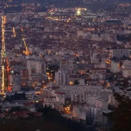 Cosy Saint-etienne Centre * سانت إتيان
